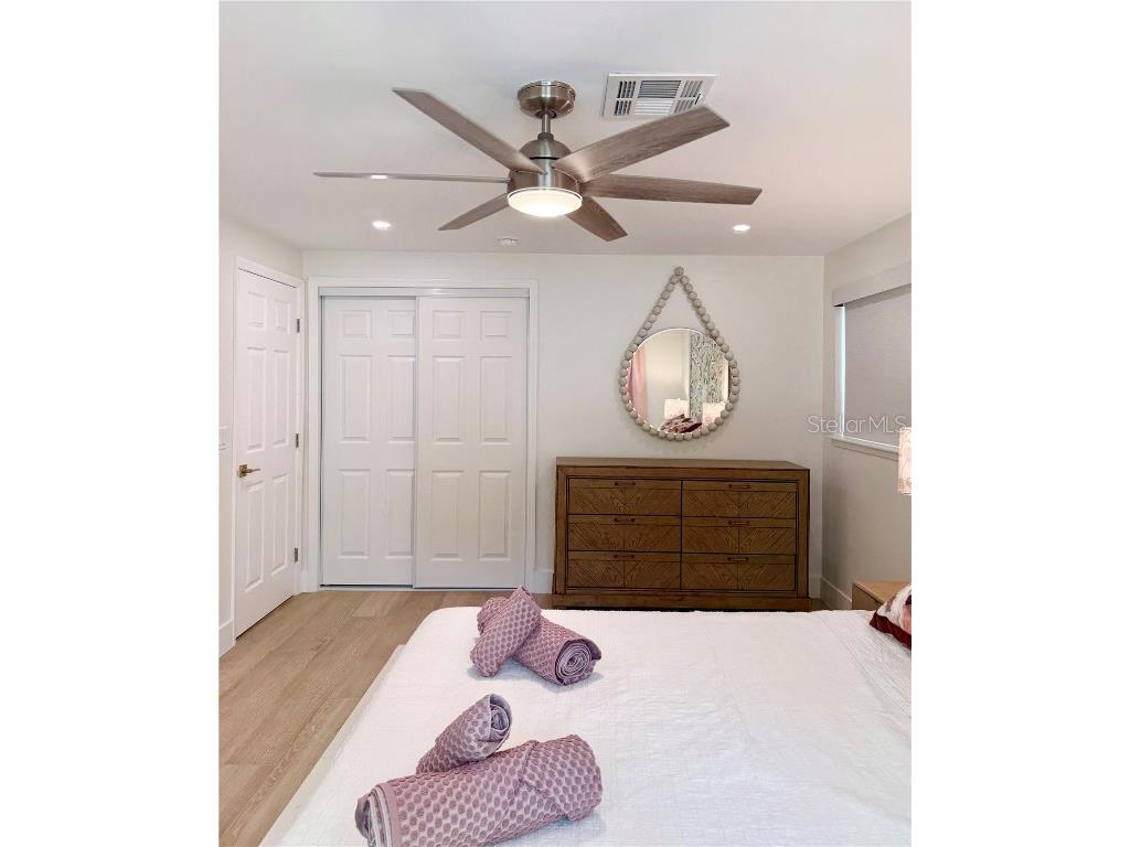 156 N Blvd Of The Presidents Sarasota FL 34236 O6326837 image24