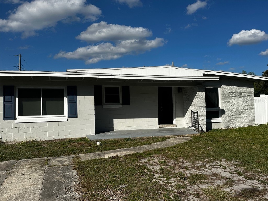 156 Pinecrest Drive Sanford FL 32773 O6356629 image2