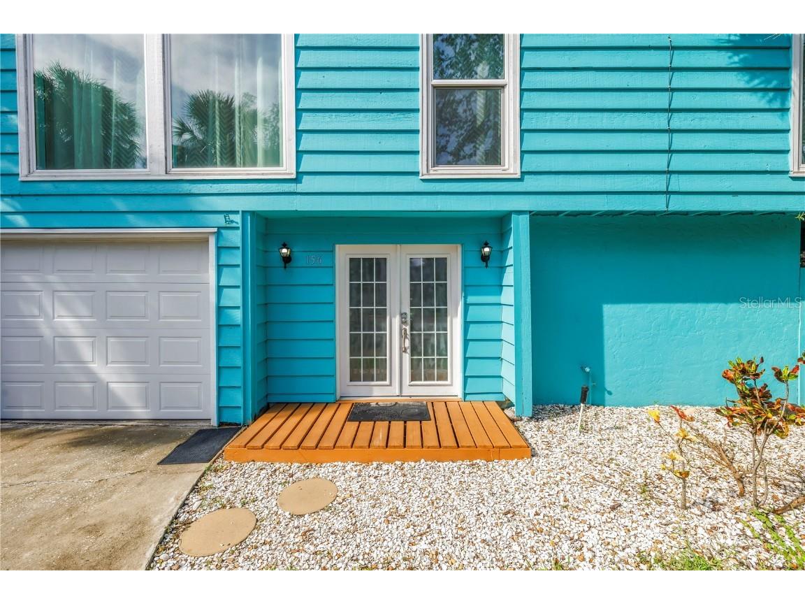 156 Siesta Drive Sarasota FL 34242 A4661717 image3