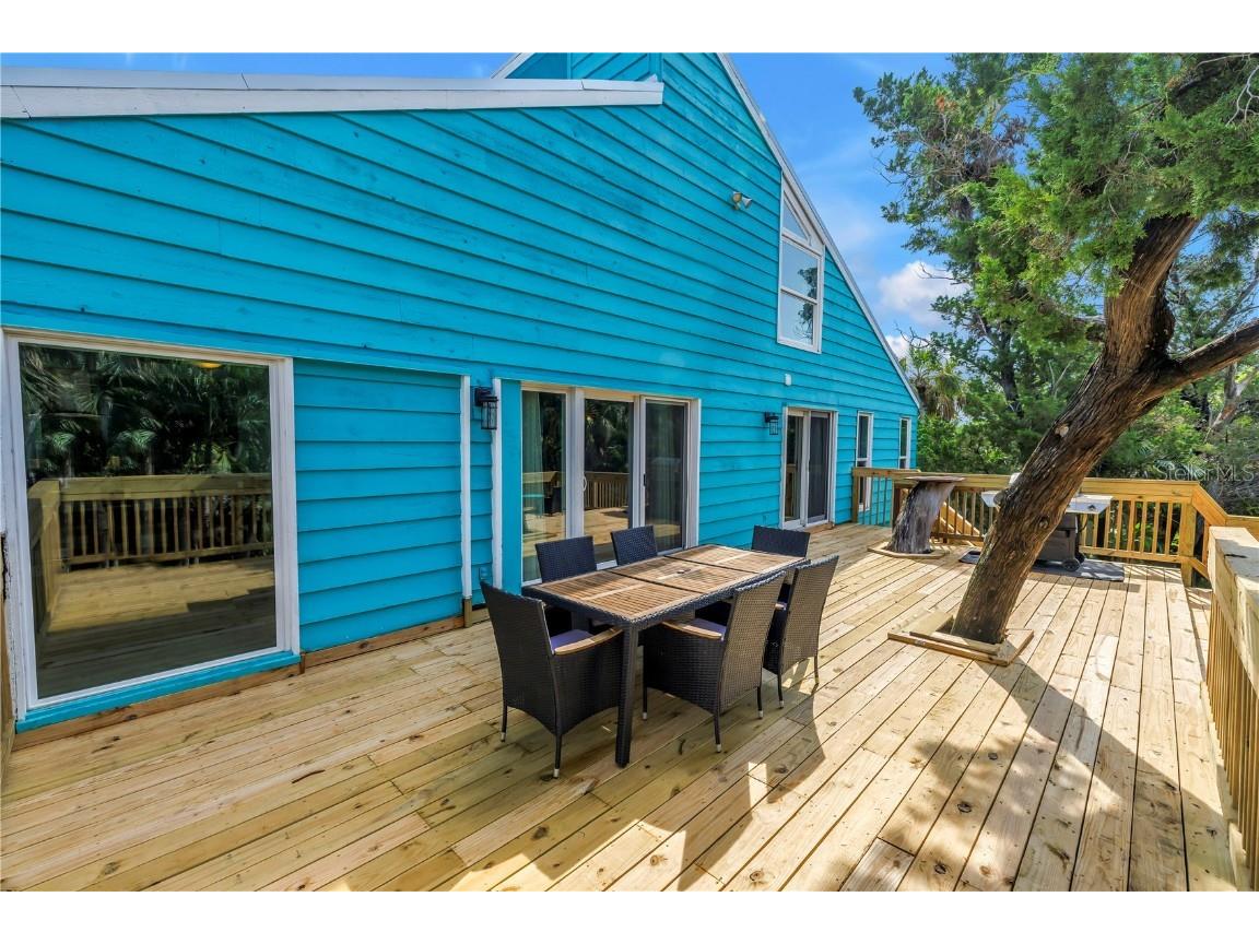 156 Siesta Drive Sarasota FL 34242 A4661717 image47