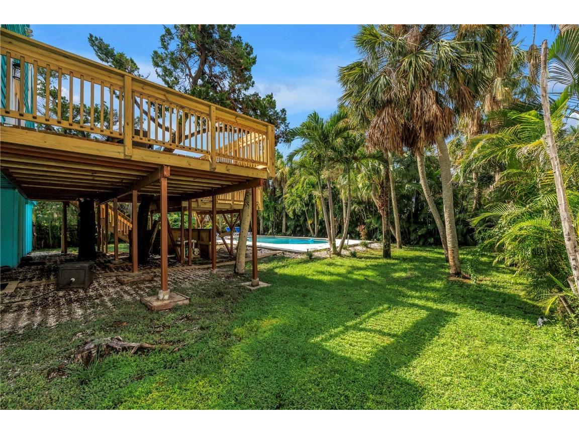 156 Siesta Drive Sarasota FL 34242 A4661717 image62