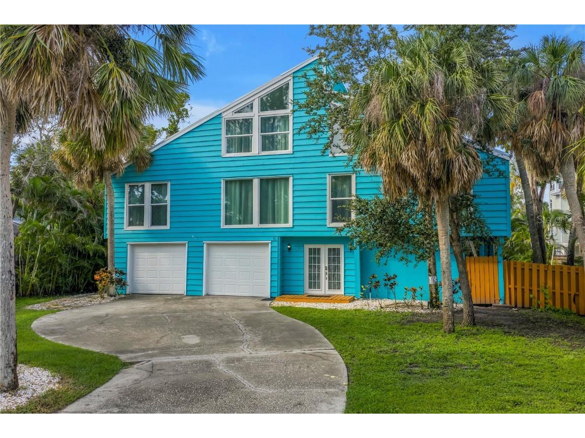 156 Siesta Drive Sarasota FL 34242 A4661717 image64