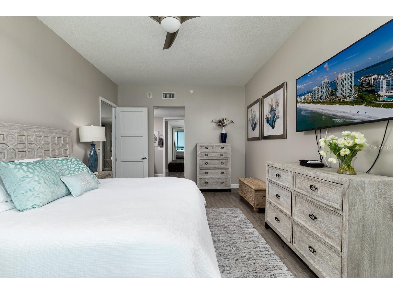 1560 Gulf Boulevard #1106 Clearwater Beach FL 33767 - GULF OF AMERIA TB8507072 image28