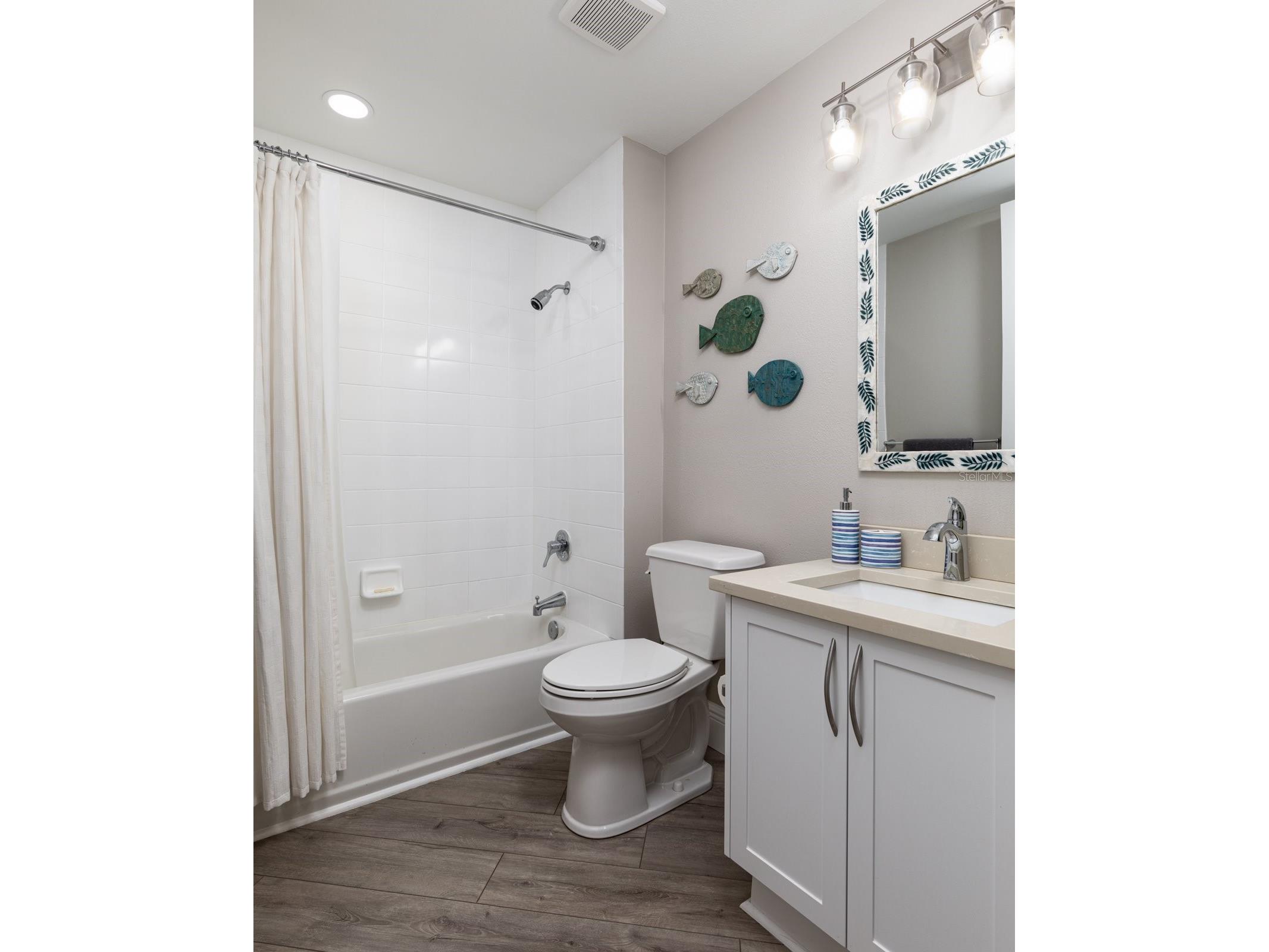 1560 Gulf Boulevard #1106 Clearwater Beach FL 33767 - GULF OF AMERIA TB8507072 image32