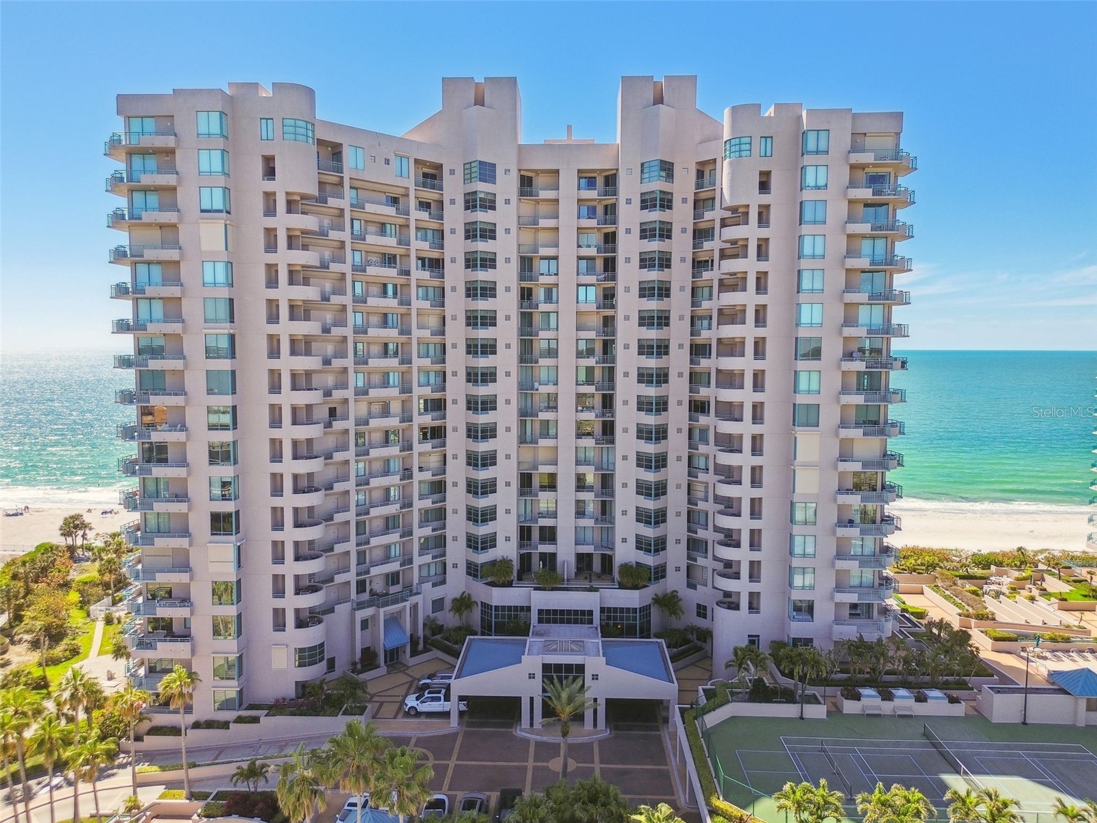 1560 Gulf Boulevard #1703 Clearwater FL 33767 TB8458332 image1