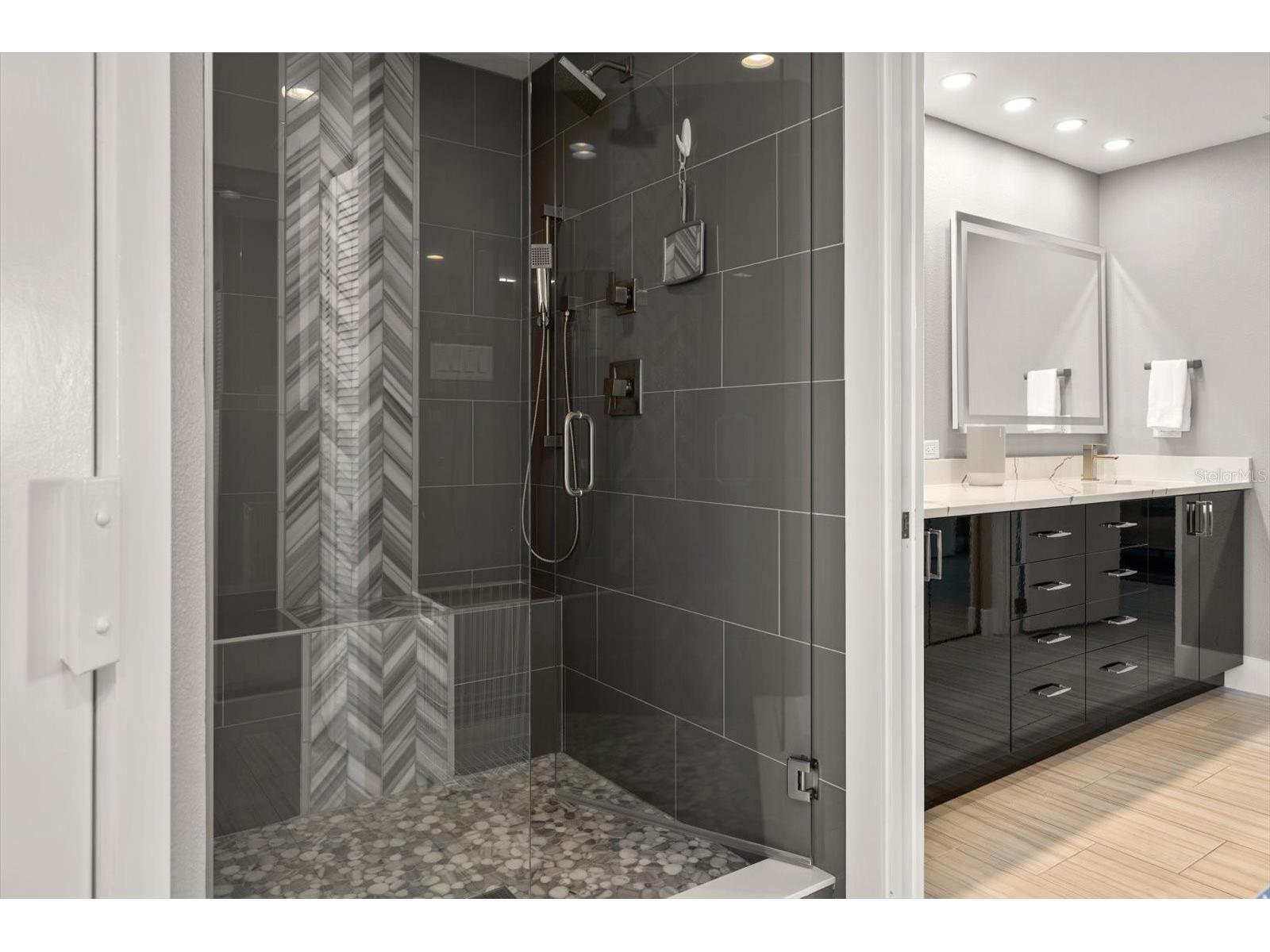 1560 Gulf Boulevard #304 Clearwater FL 33767 TB8497923 image15
