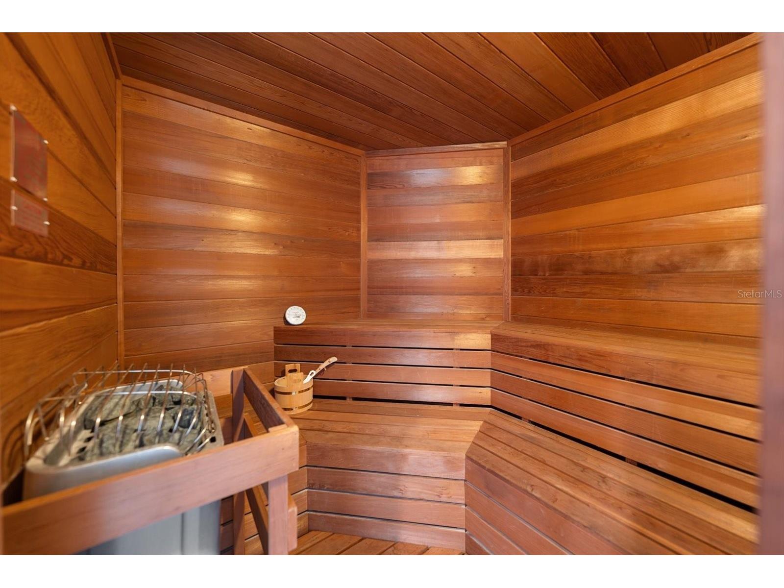 1560 Gulf Boulevard #304 Clearwater FL 33767 TB8497923 image17