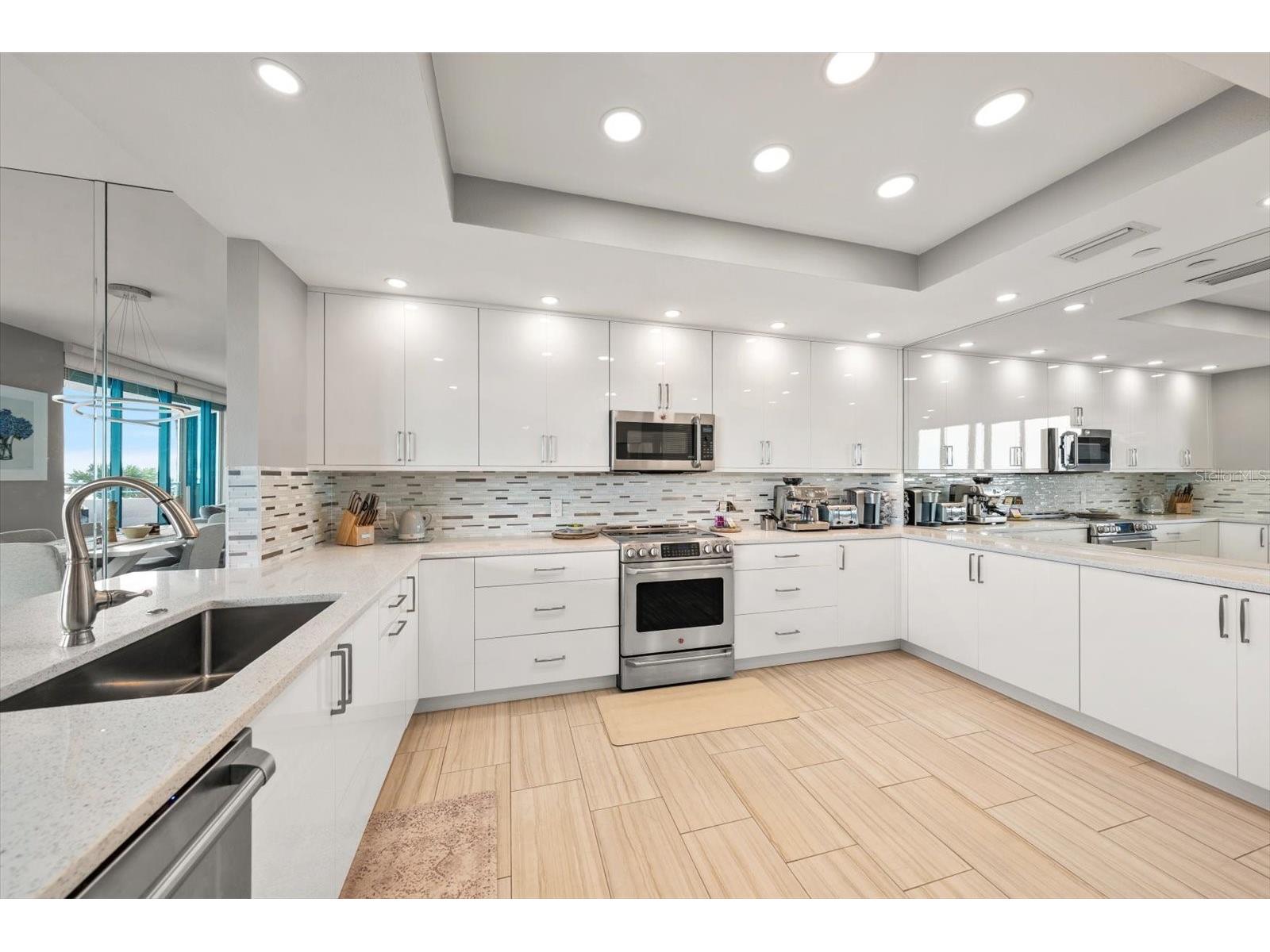 1560 Gulf Boulevard #304 Clearwater FL 33767 TB8497923 image9