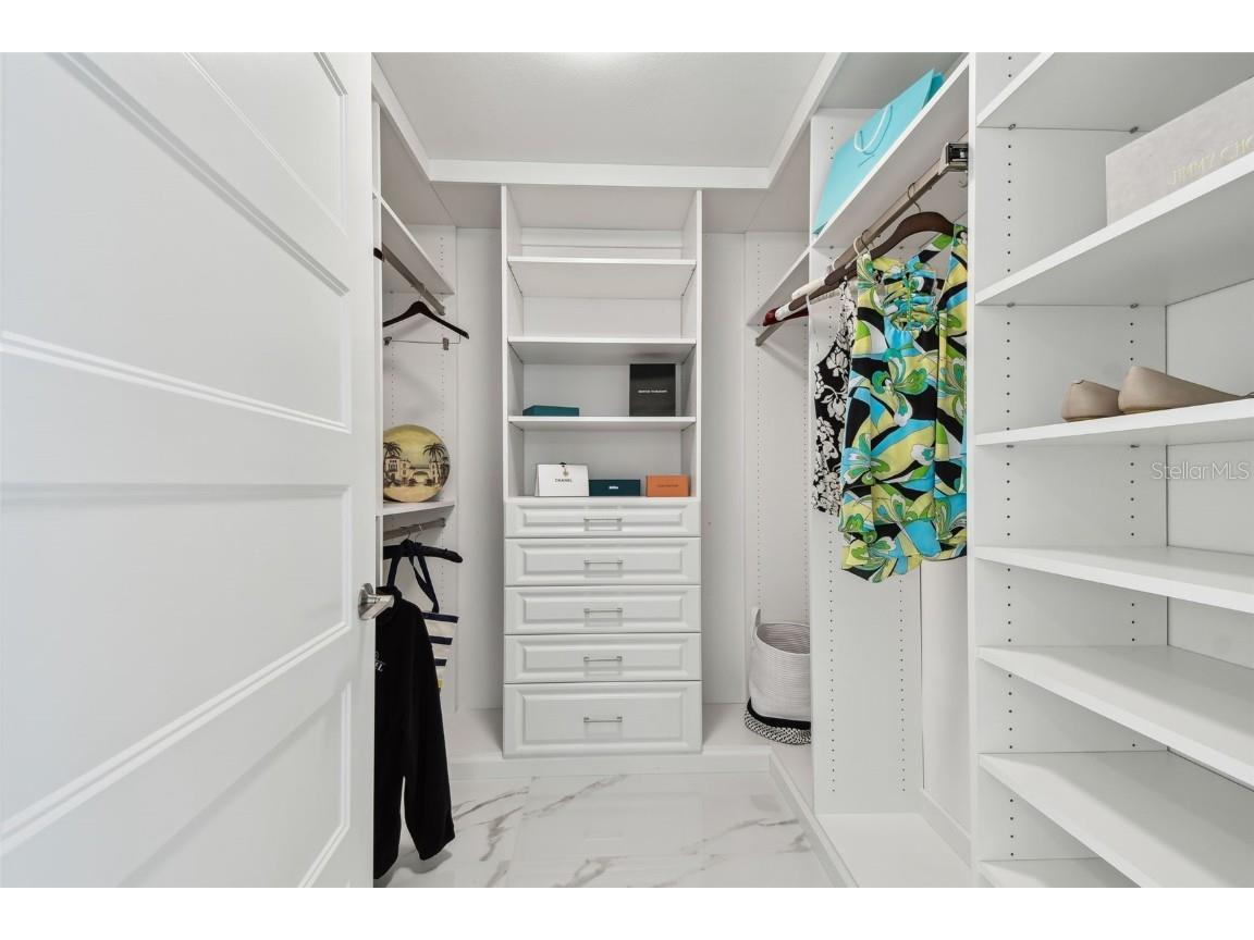 1560 Gulf Boulevard #306 Clearwater Beach FL 33767 - GULF OF MEXICO TB8417595 image22