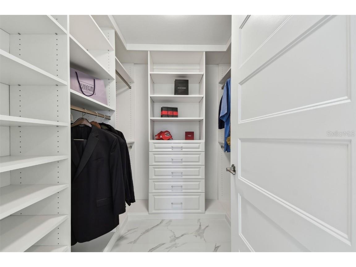 1560 Gulf Boulevard #306 Clearwater Beach FL 33767 - GULF OF MEXICO TB8417595 image23