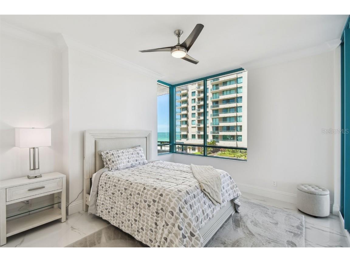 1560 Gulf Boulevard #306 Clearwater Beach FL 33767 - GULF OF MEXICO TB8417595 image26