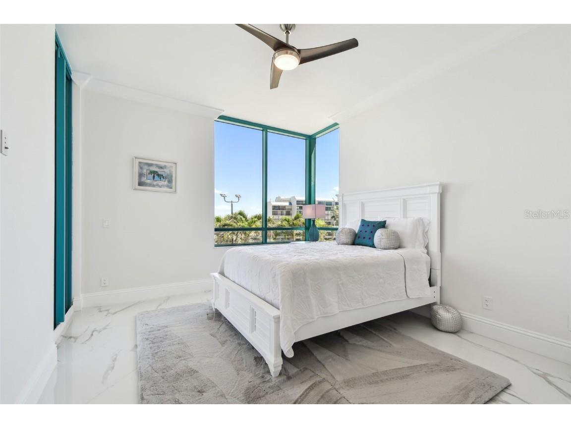 1560 Gulf Boulevard #306 Clearwater Beach FL 33767 - GULF OF MEXICO TB8417595 image30