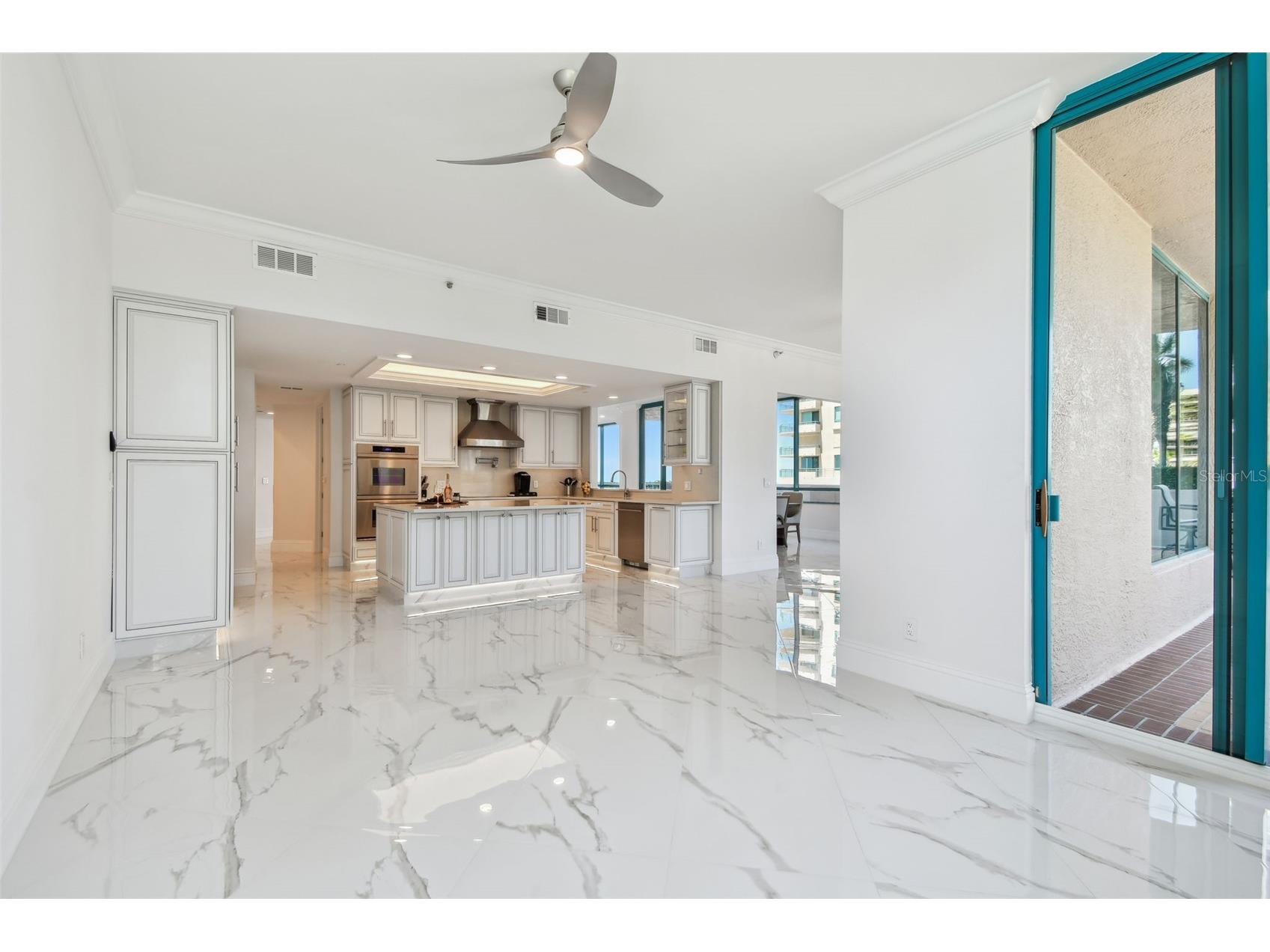 1560 Gulf Boulevard #306 Clearwater Beach FL 33767 - GULF OF MEXICO TB8473031 image19
