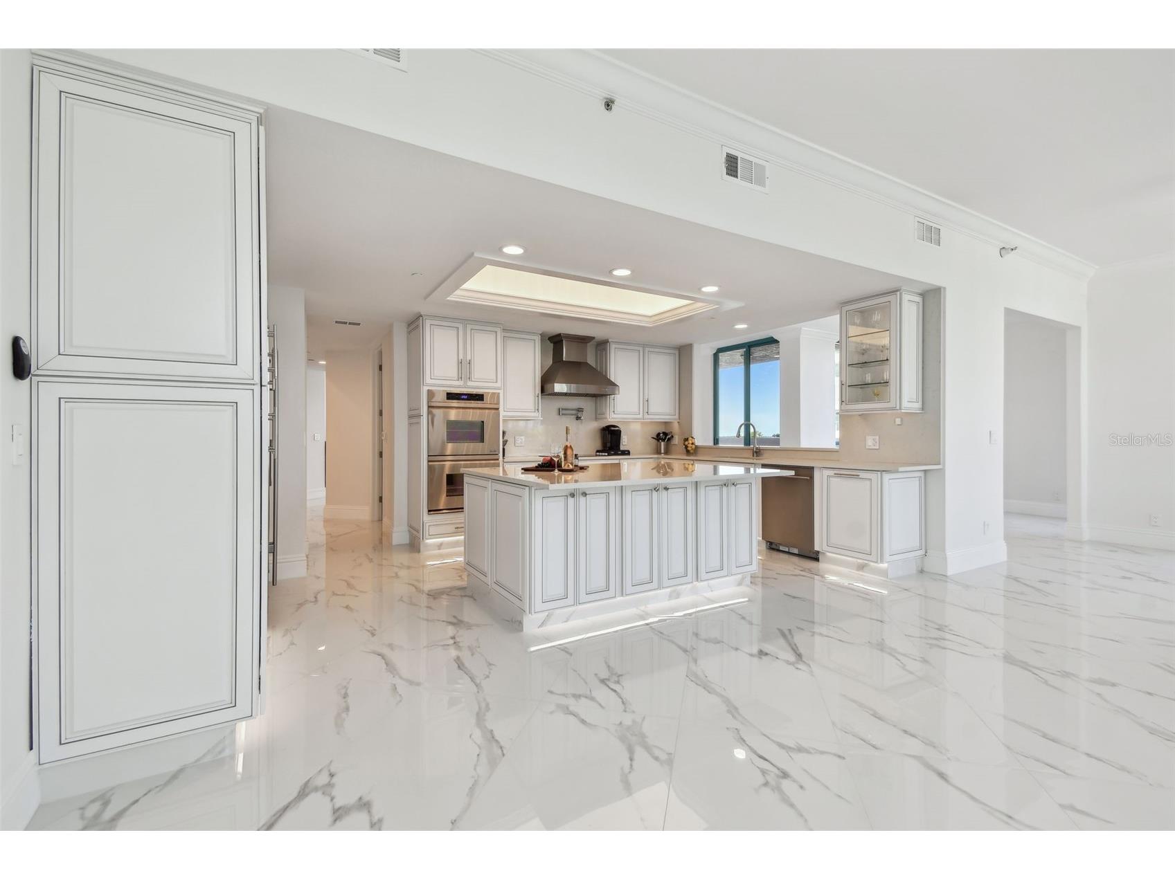 1560 Gulf Boulevard #306 Clearwater Beach FL 33767 - GULF OF MEXICO TB8473031 image20