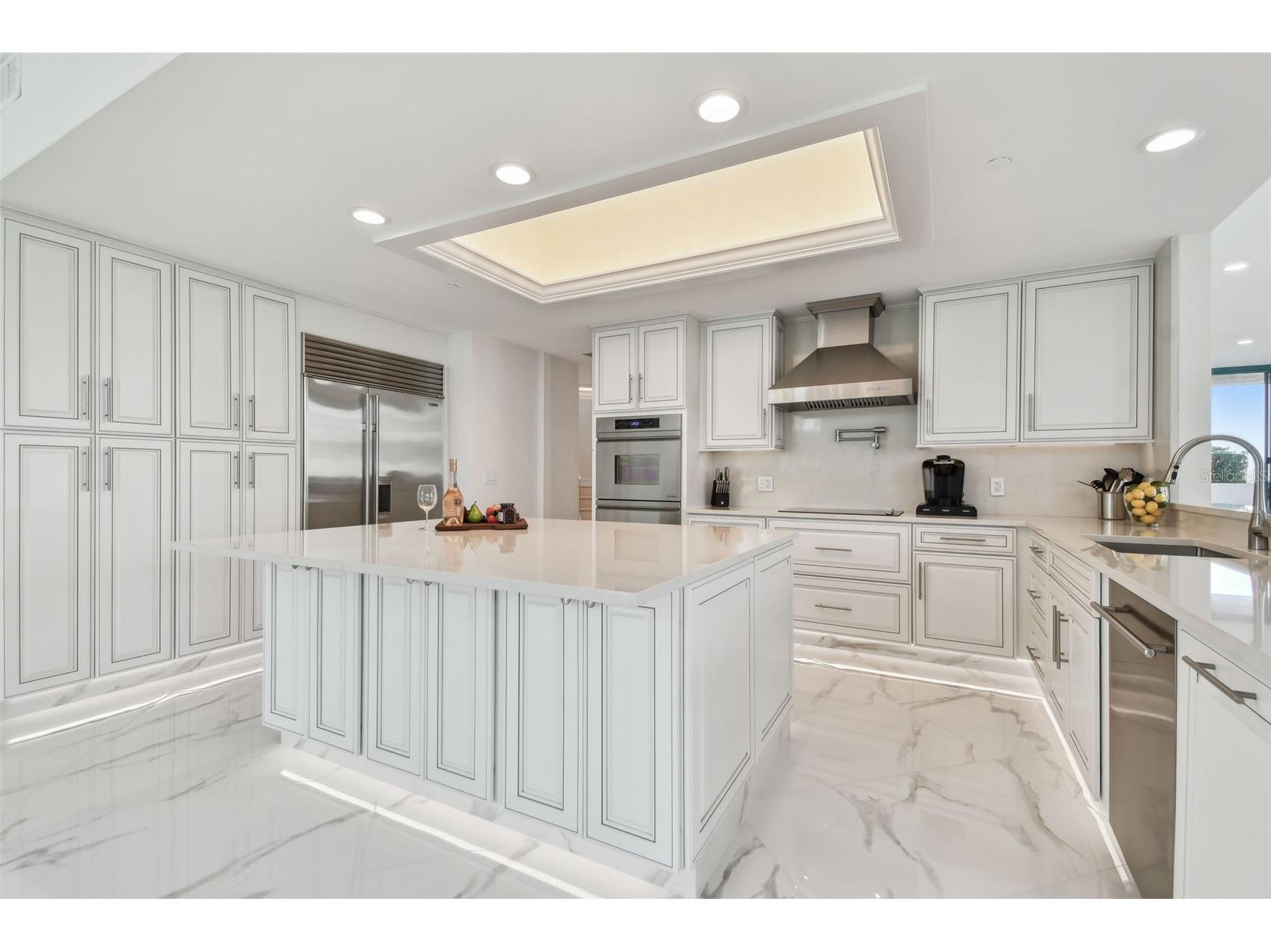 1560 Gulf Boulevard #306 Clearwater Beach FL 33767 - GULF OF MEXICO TB8473031 image22