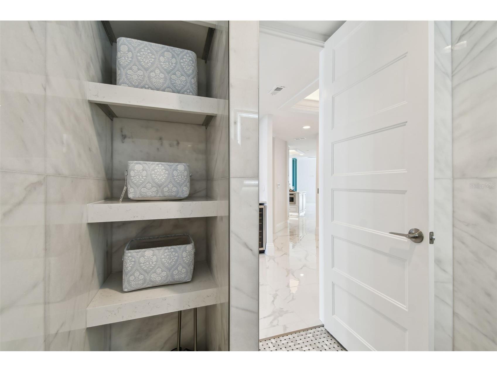1560 Gulf Boulevard #306 Clearwater Beach FL 33767 - GULF OF MEXICO TB8473031 image29