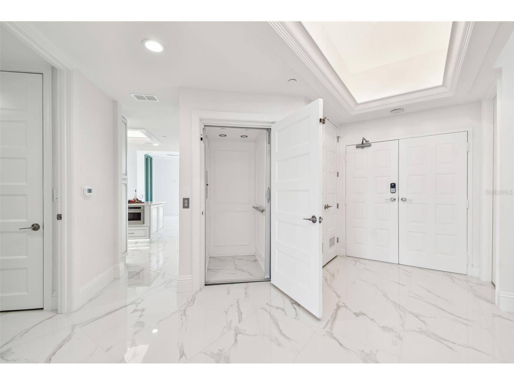 1560 Gulf Boulevard #306 Clearwater Beach FL 33767 - GULF OF MEXICO TB8473031 image32