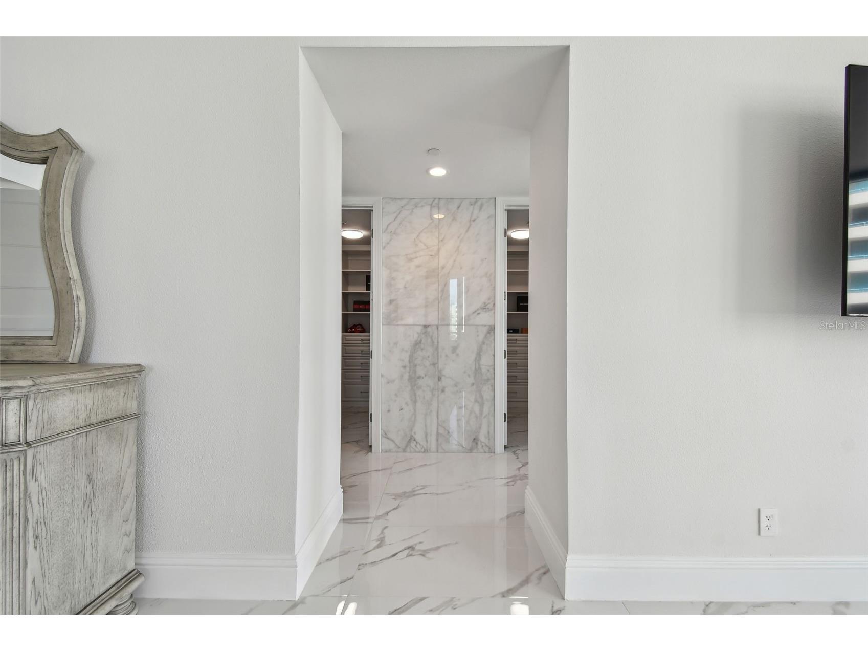1560 Gulf Boulevard #306 Clearwater Beach FL 33767 - GULF OF MEXICO TB8473031 image48