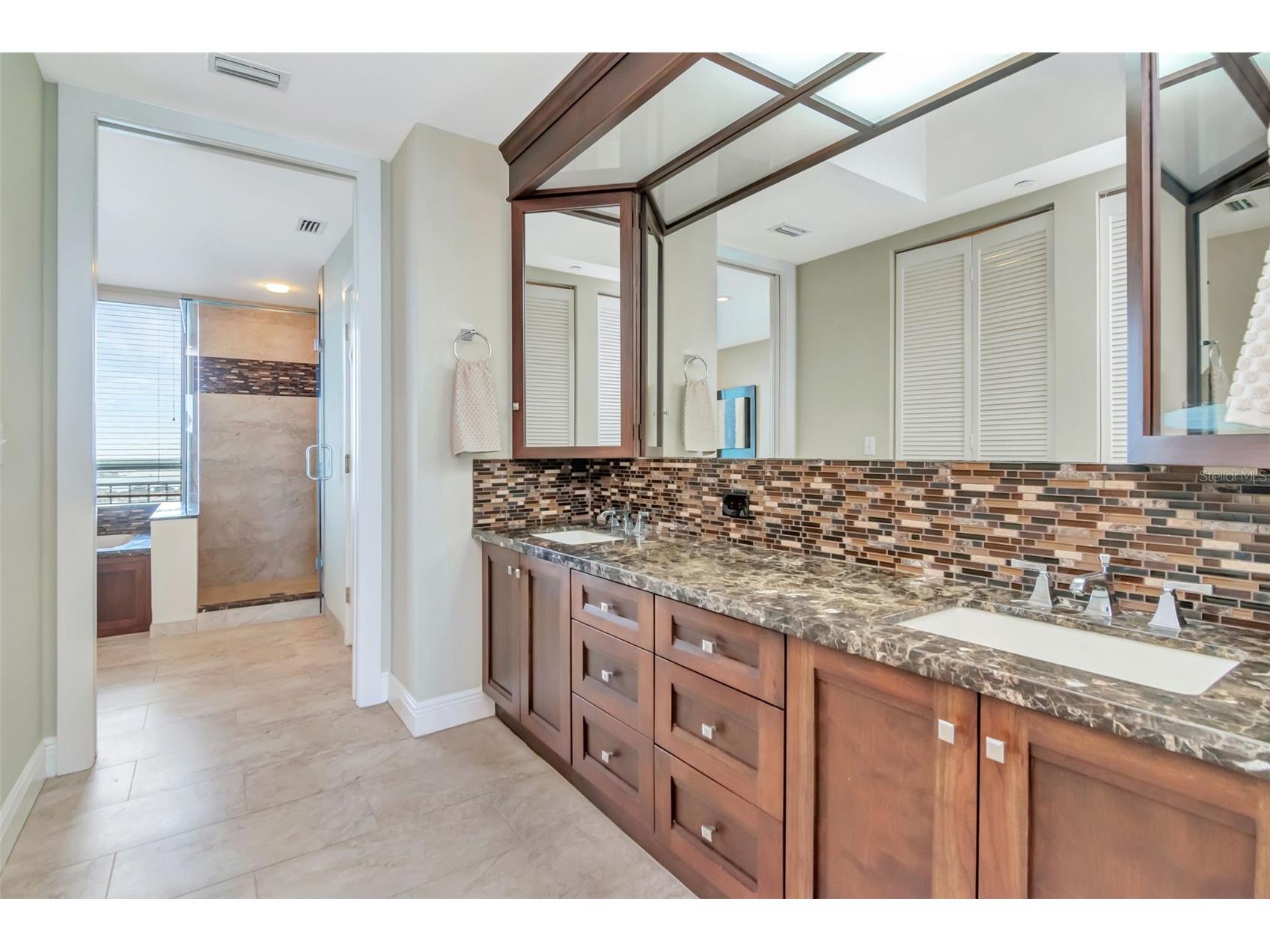 1560 Gulf Boulevard #4 Clearwater Beach FL 33767 TB8502984 image20