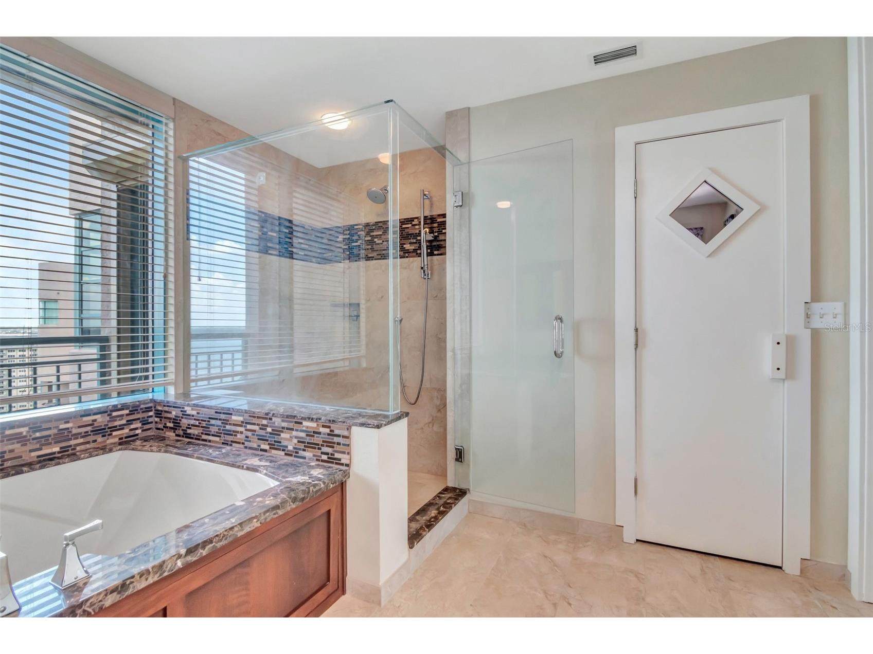 1560 Gulf Boulevard #4 Clearwater Beach FL 33767 TB8502984 image22