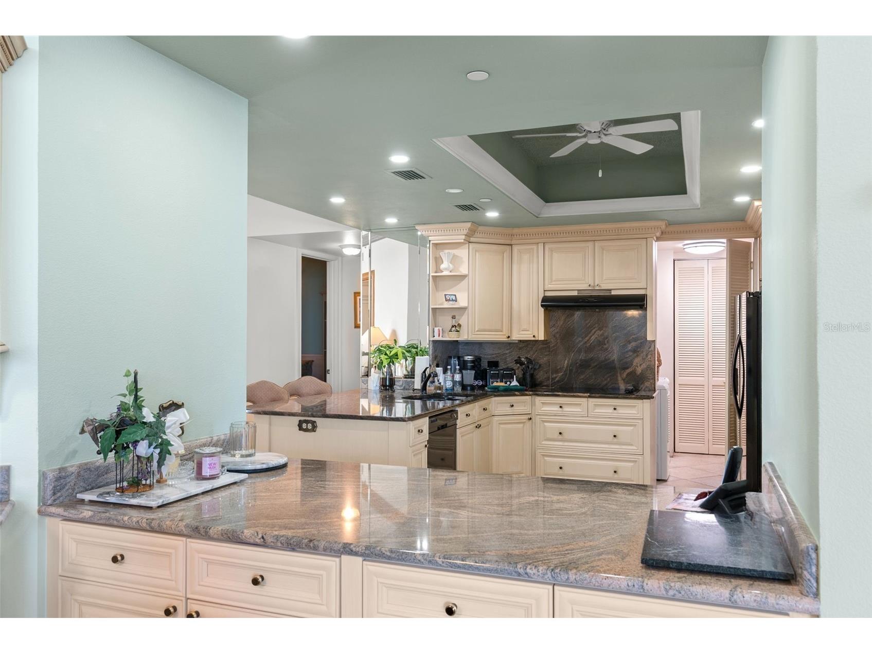 1560 Gulf Boulevard #602 Clearwater Beach FL 33767 - GULF OF MEXICO/AMERICA TB8452835 image16