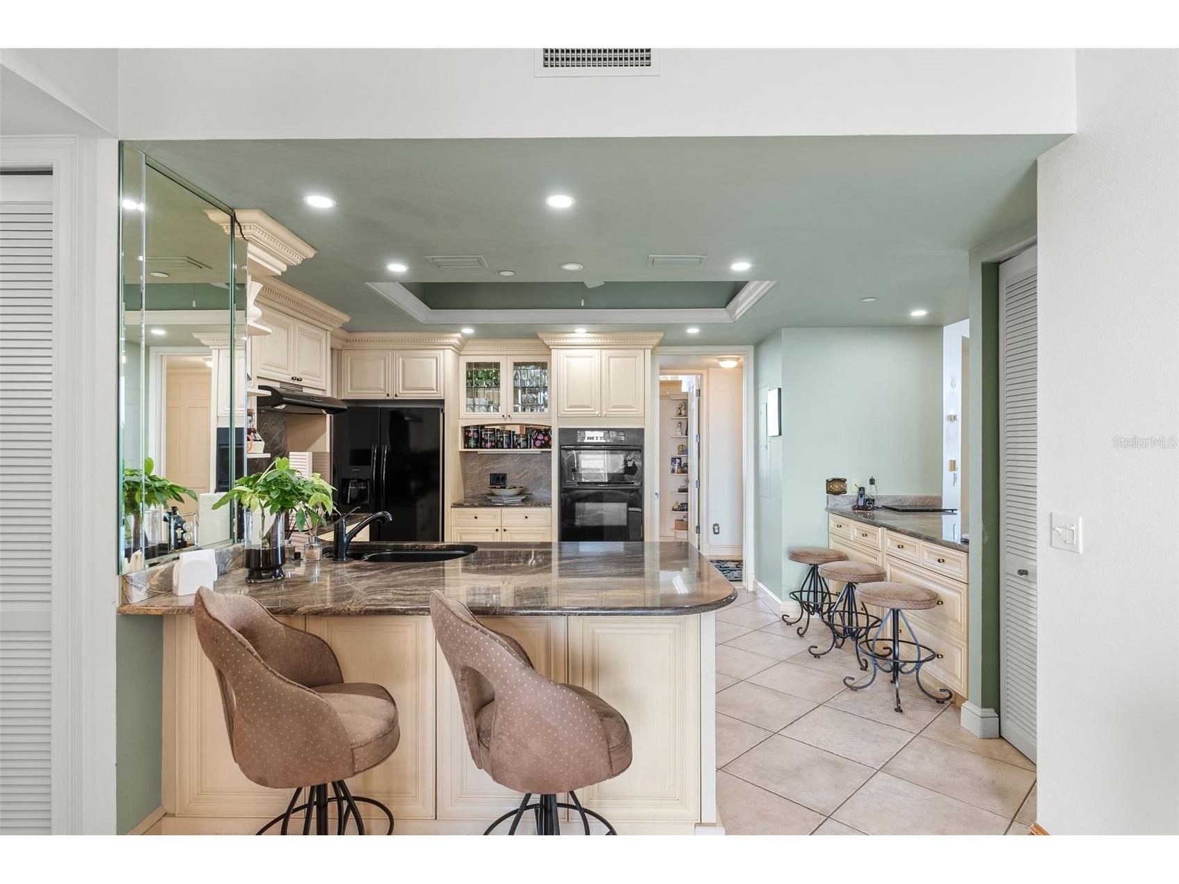 1560 Gulf Boulevard #602 Clearwater Beach FL 33767 - GULF OF MEXICO/AMERICA TB8452835 image18