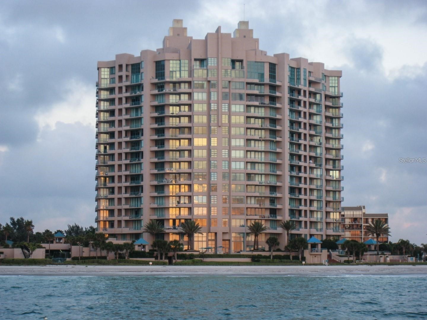 1560 Gulf Boulevard #706 Clearwater Beach FL 33767 - GULF TB8515335 image1