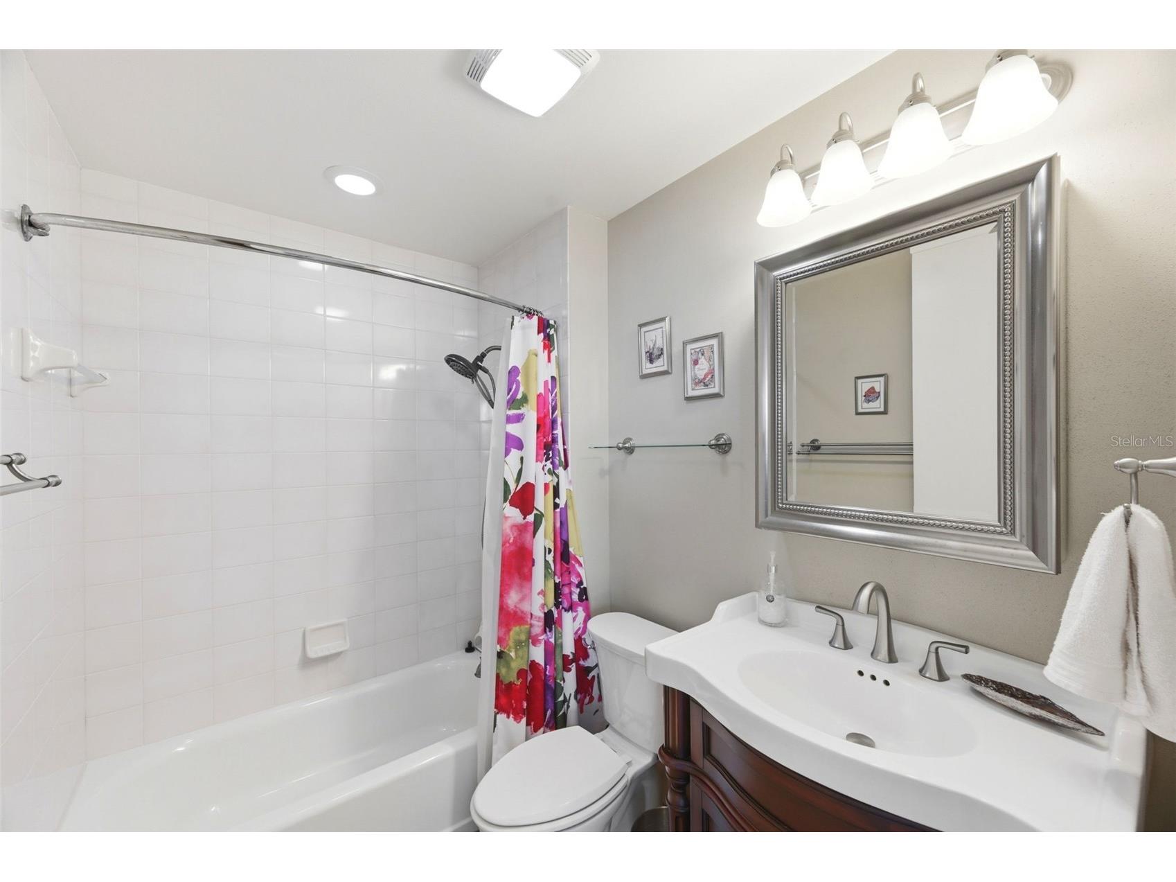 1560 Gulf Boulevard #706 Clearwater Beach FL 33767 - GULF TB8515335 image23