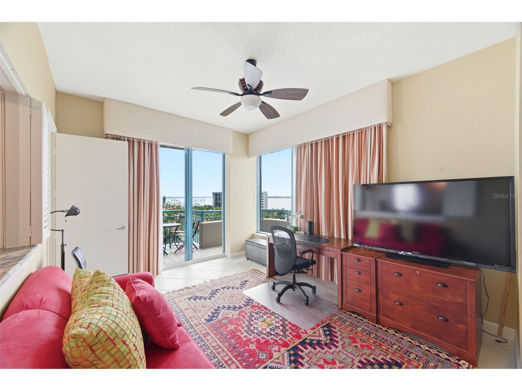 1560 Gulf Boulevard #706 Clearwater Beach FL 33767 - GULF TB8515335 image24