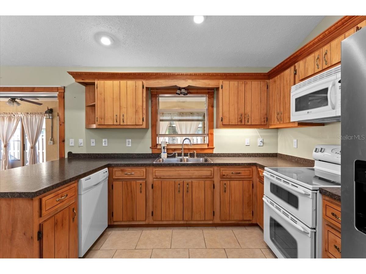 1560 Ingram Avenue Sarasota FL 34232 A4672743 image16