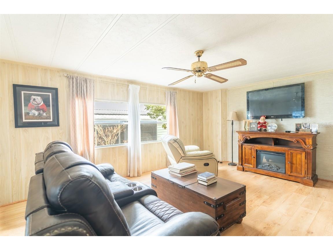 1560 Longbow Drive Lakeland FL 33810 L4957687 image3