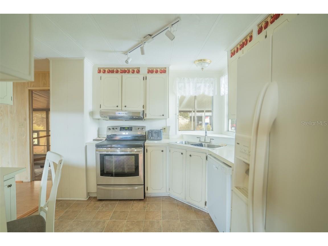 1560 Longbow Drive Lakeland FL 33810 L4957687 image5