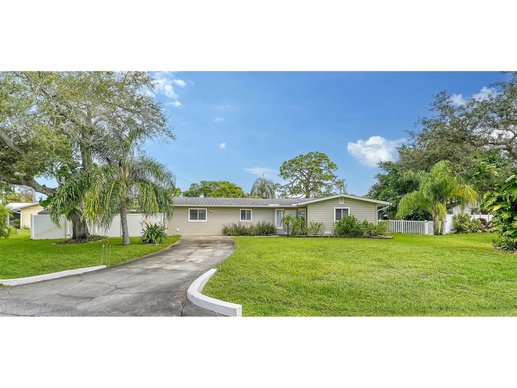 1560 Poinciana Road Venice FL 34293 N6141482 image1