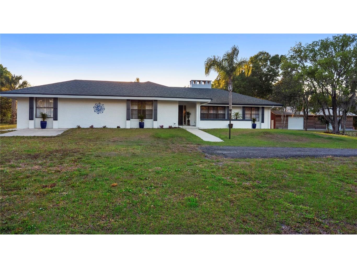 1560 S Pearl Street Deland FL 32720 V4941861 image1
