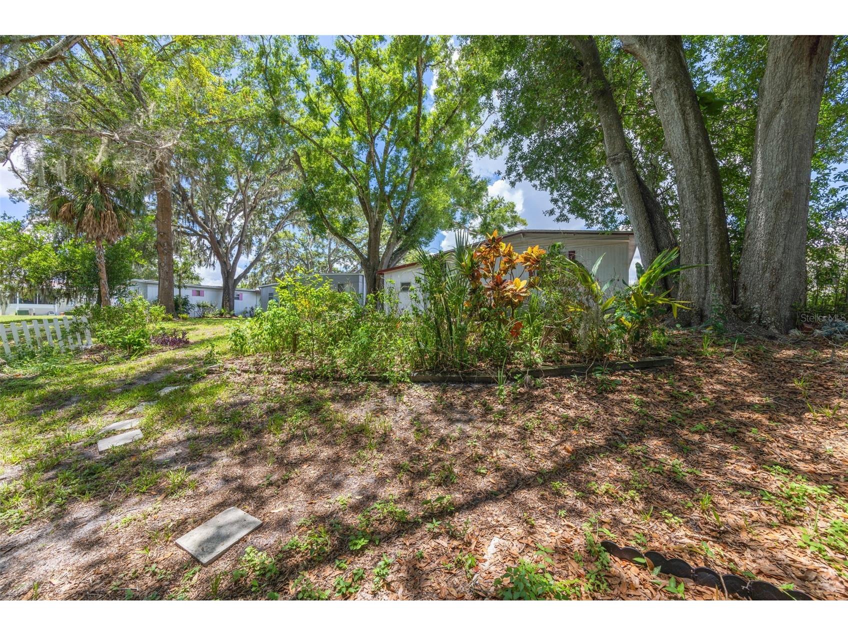 15601 Lakeshore Villa Loop Tampa FL 33613 W7887392 image31