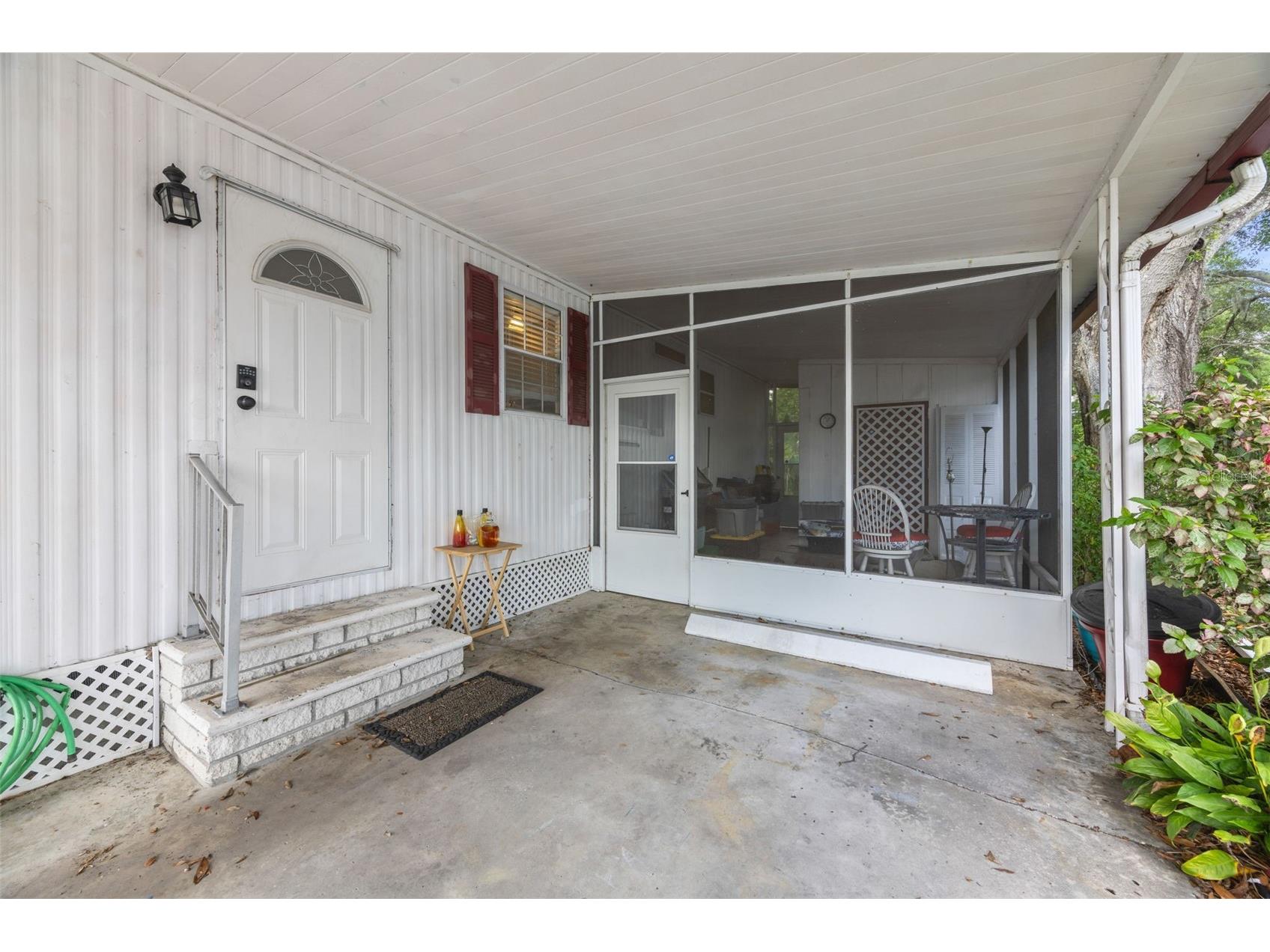 15601 Lakeshore Villa Loop Tampa FL 33613 W7887392 image6
