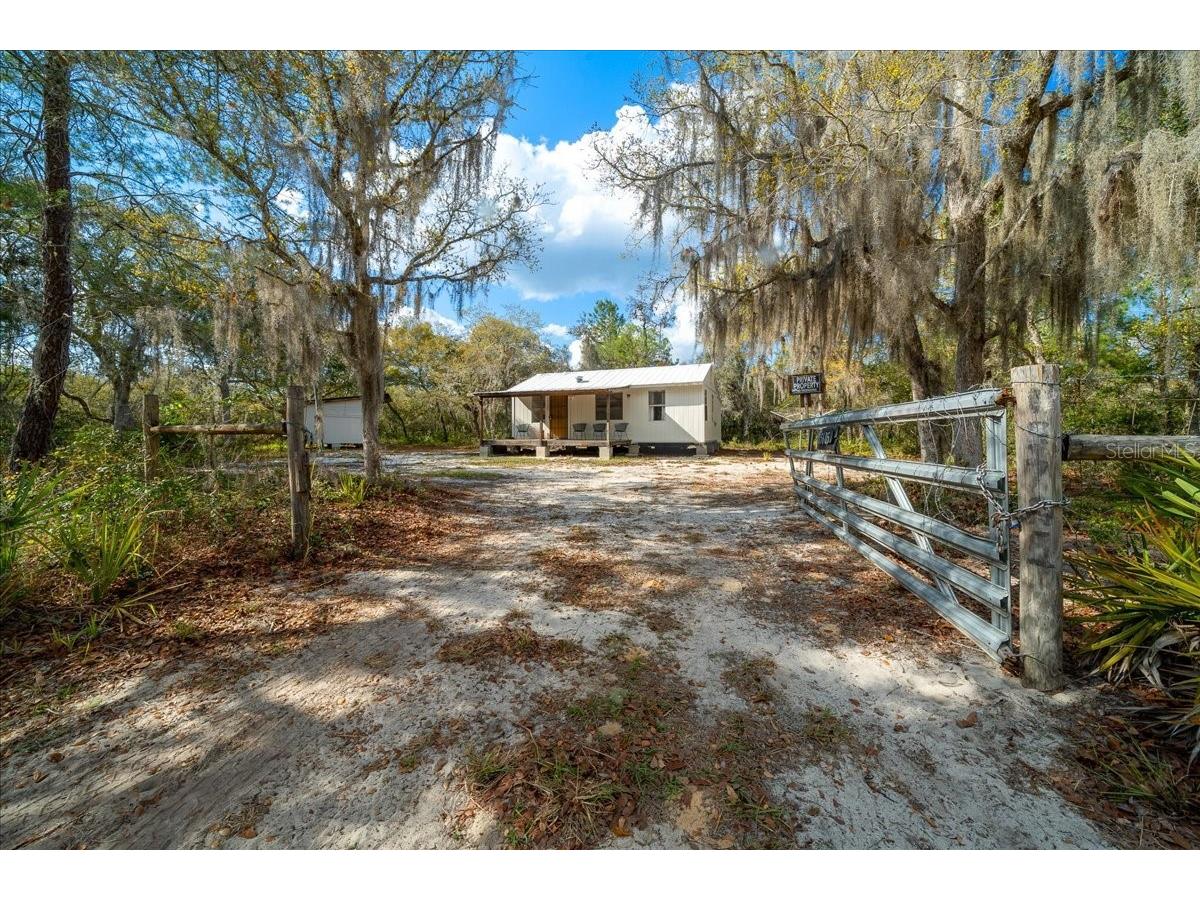 15605 NE 236th Street Fort Mc Coy FL 32134 OM722158 image1