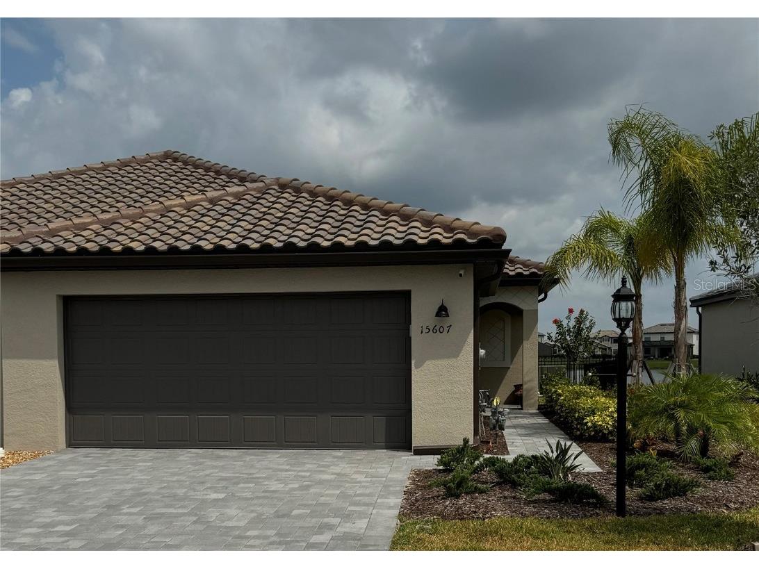 15607 Sunny Day Drive Bradenton FL 34211 A4608979 image1