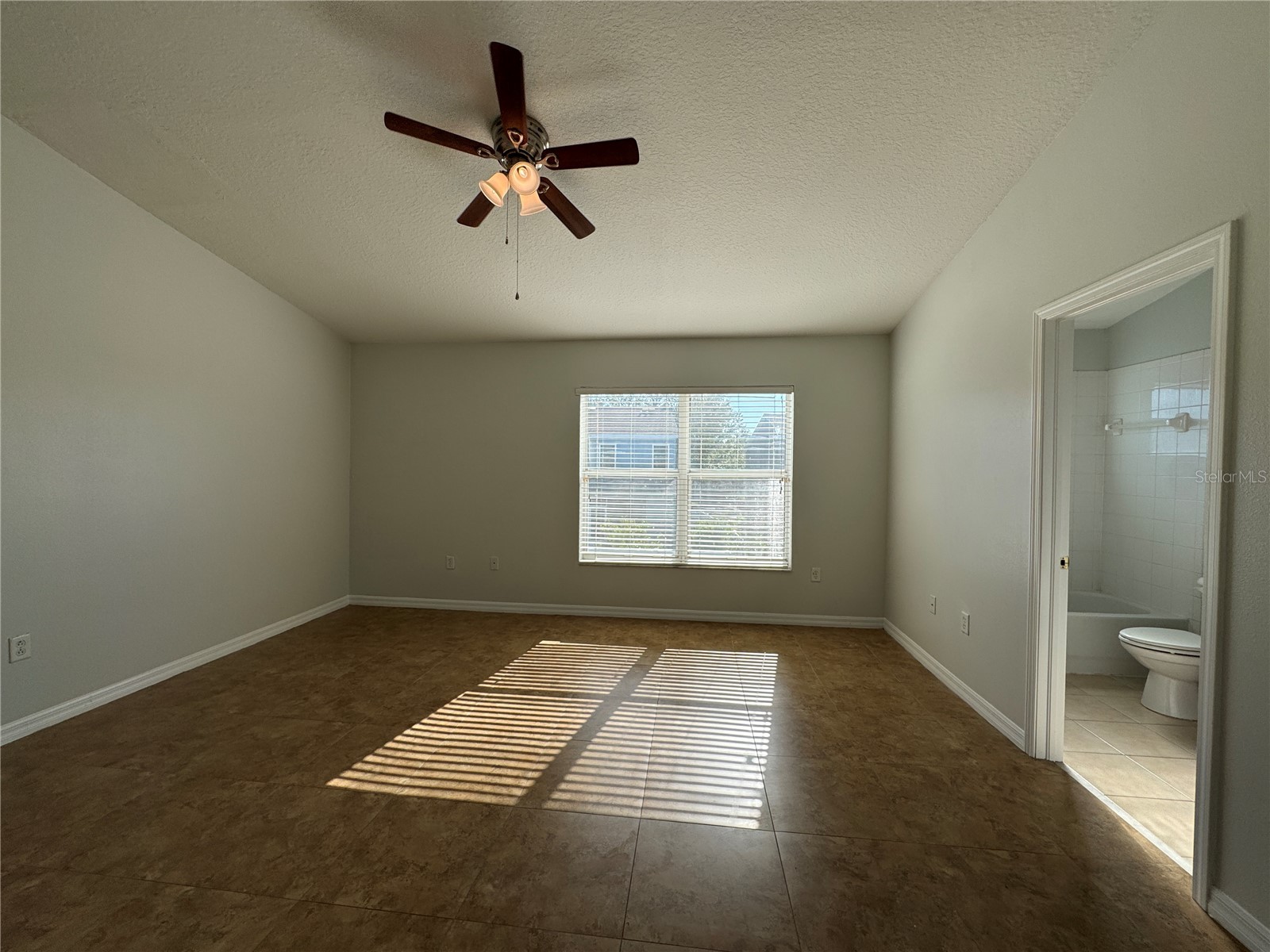 1561 Blue Magnolia Road Brandon FL 33510 TB8487153 image19