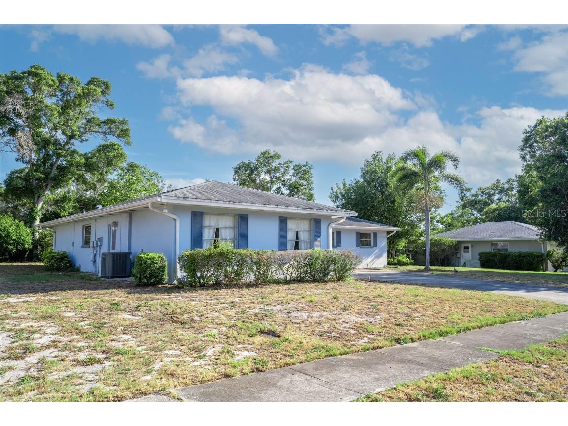 1561 Carroll Street Clearwater FL 33755 U8246261 image1