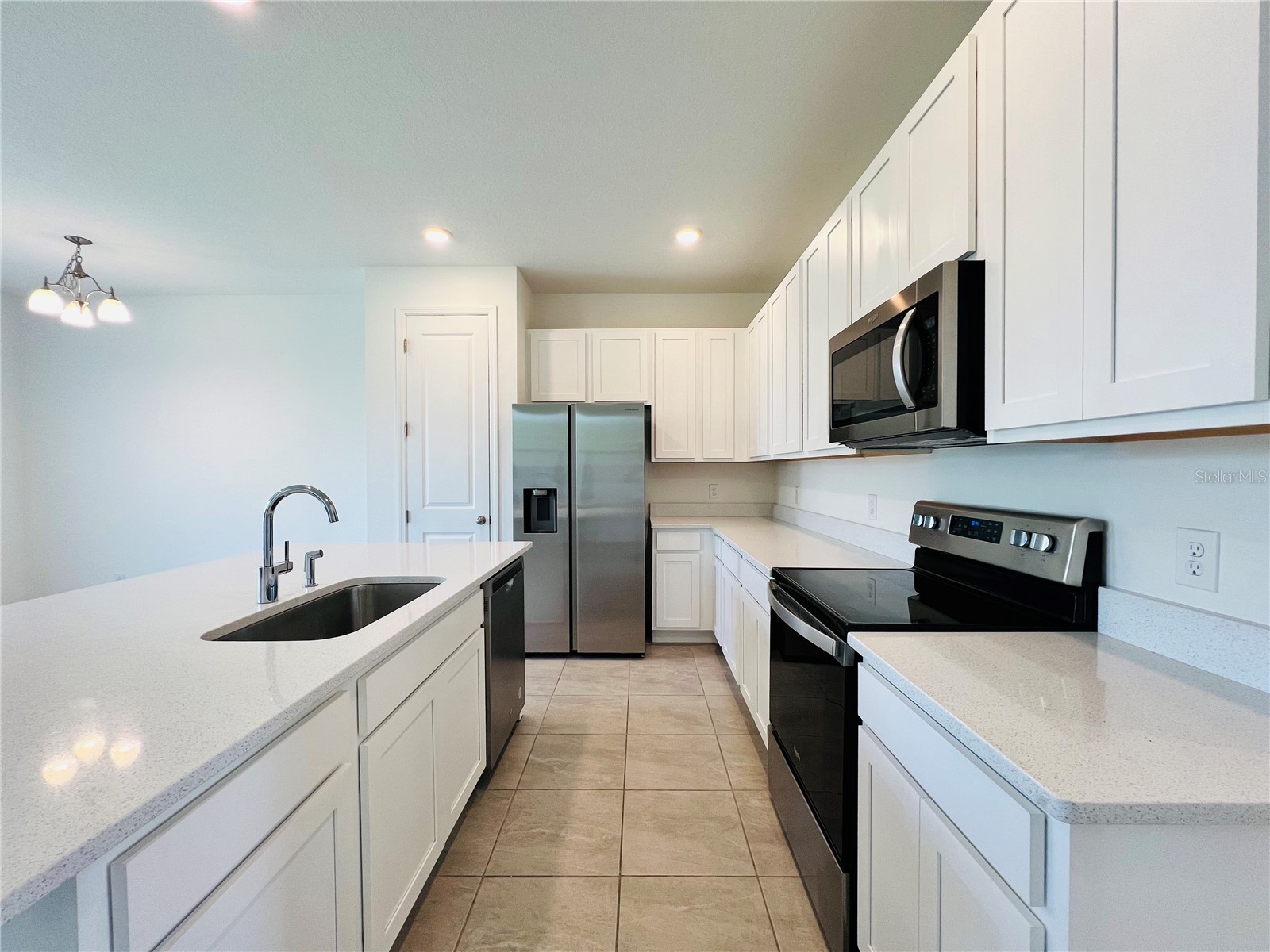 1561 Discovery Street Davenport FL 33896 O6423150 image4