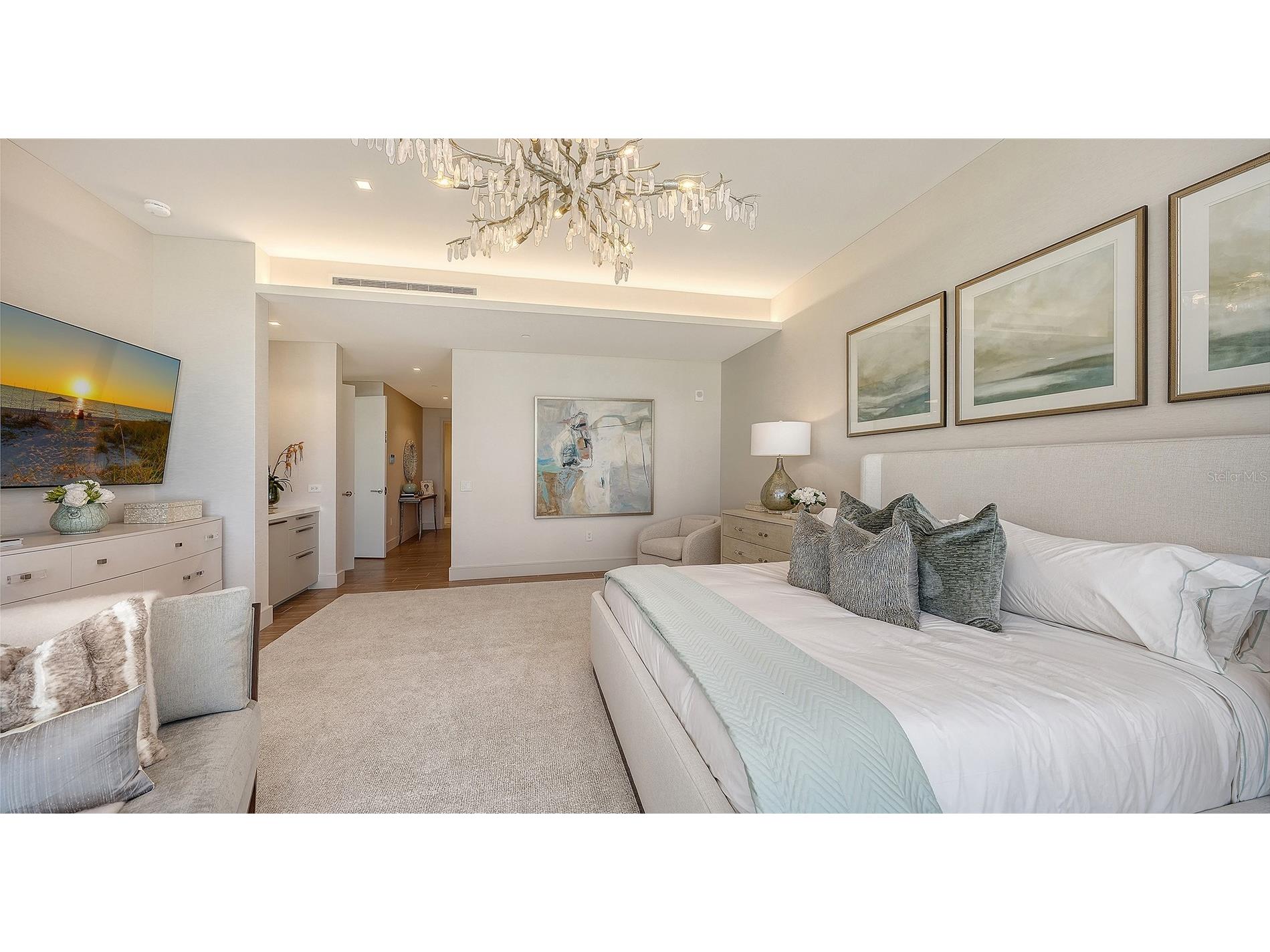 1561 Gulf Of Mexico Drive #304 Longboat Key FL 34228 - GULF OF MEXICO A4685495 image29