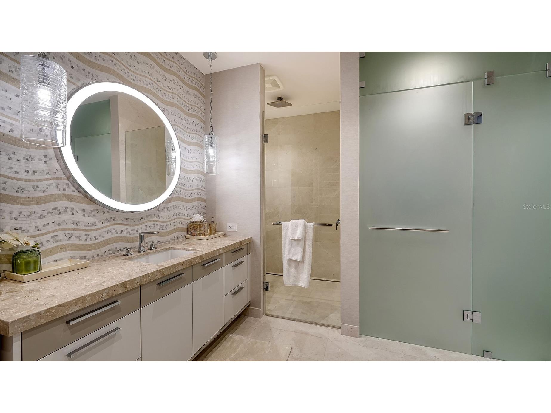 1561 Gulf Of Mexico Drive #304 Longboat Key FL 34228 - GULF OF MEXICO A4685495 image36