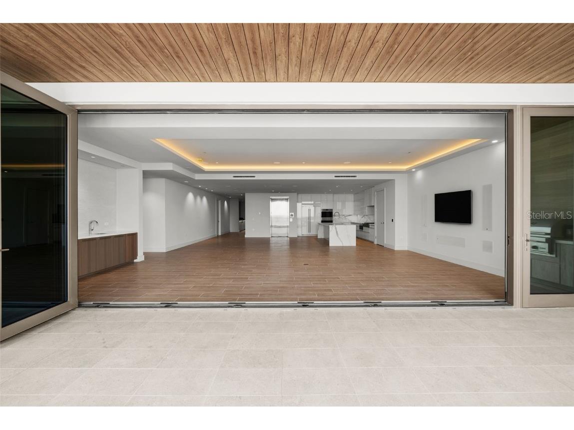 1561 Gulf Of Mexico Drive #403 Longboat Key FL 34228 - GULF OF MEXICO SARASOTA BAY A4627926 image10