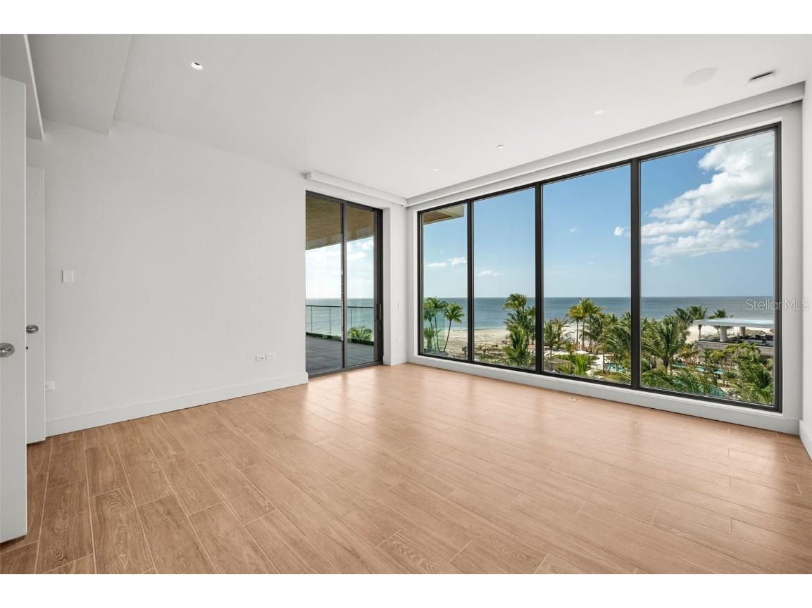 1561 Gulf Of Mexico Drive #403 Longboat Key FL 34228 - GULF OF MEXICO SARASOTA BAY A4627926 image15