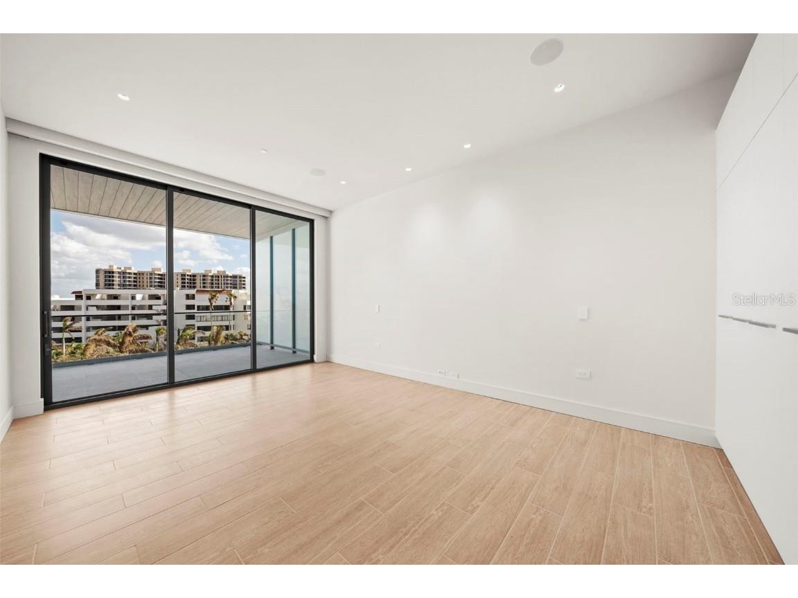 1561 Gulf Of Mexico Drive #403 Longboat Key FL 34228 - GULF OF MEXICO SARASOTA BAY A4627926 image25