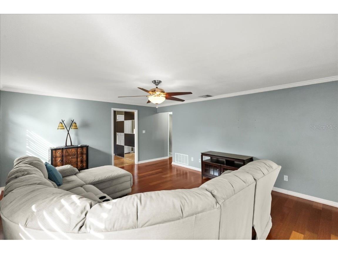 1561 Mac Charles Court Dunedin FL 34698 O6356406 image4