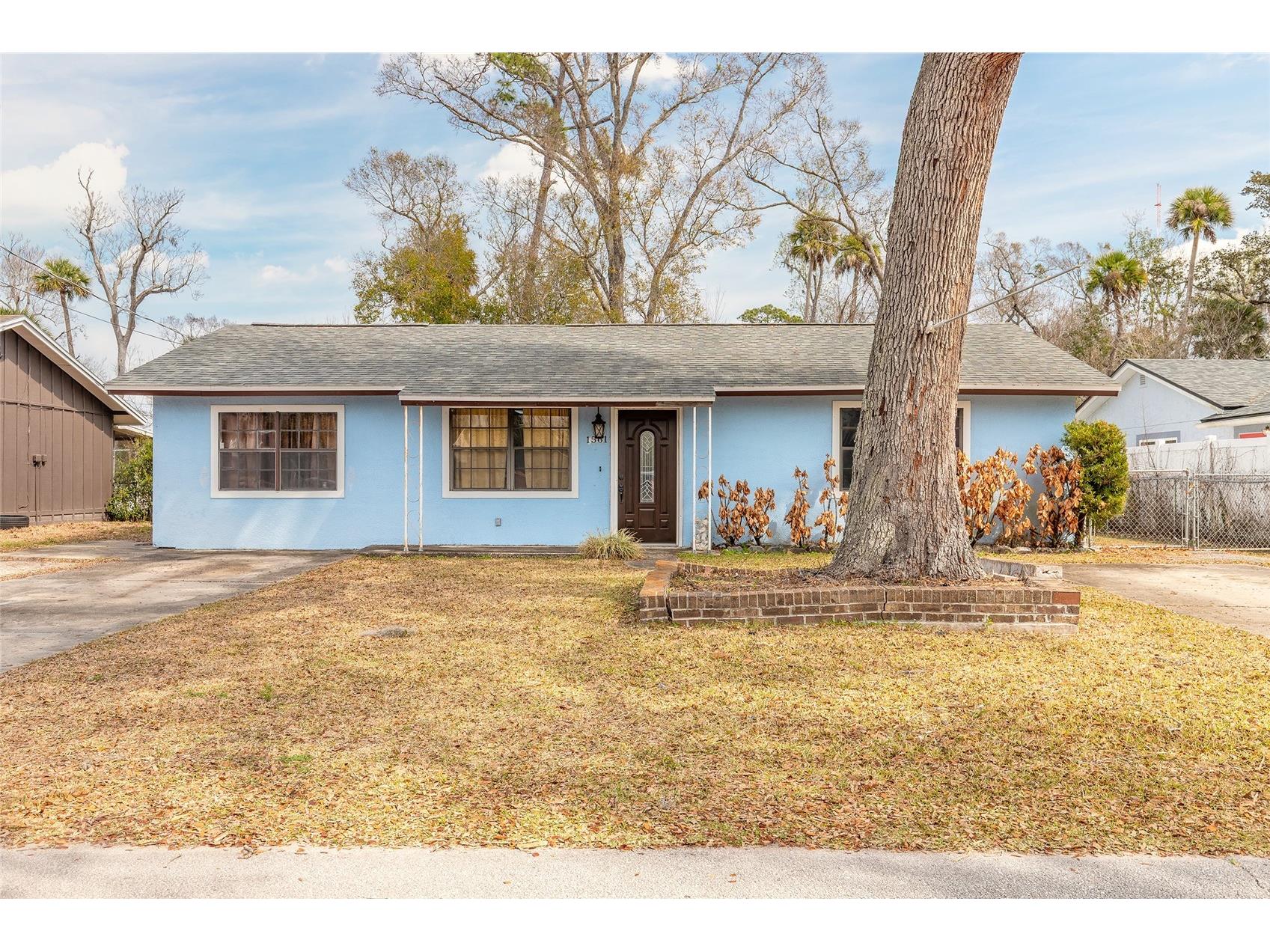 1561 Mobile Avenue Daytona Beach FL 32117 V4947540 image1