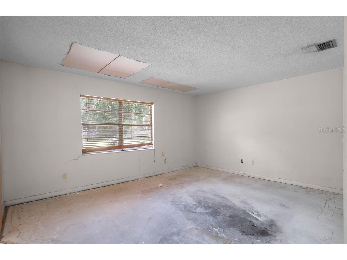 1561 NW 21st Street Crystal River FL 34428 W7874237 image12