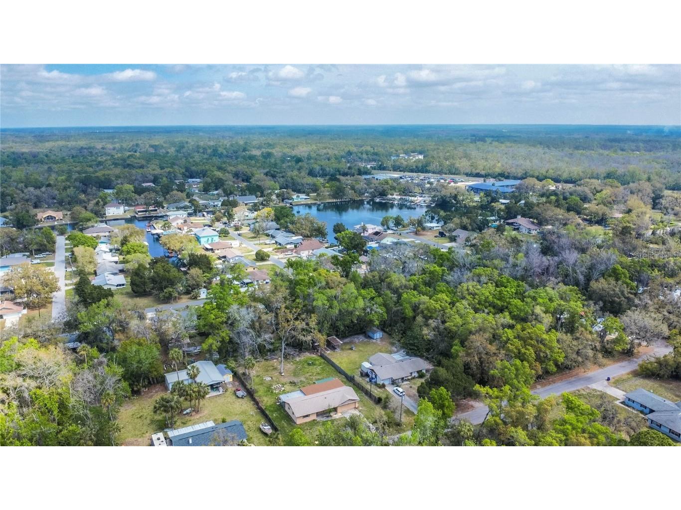 1561 NW 21st Street Crystal River FL 34428 W7874237 image32